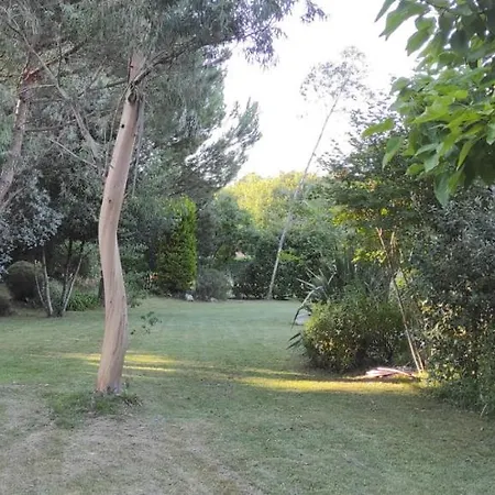 Guest house Sur La Route Des Chateaux Du Medoc *